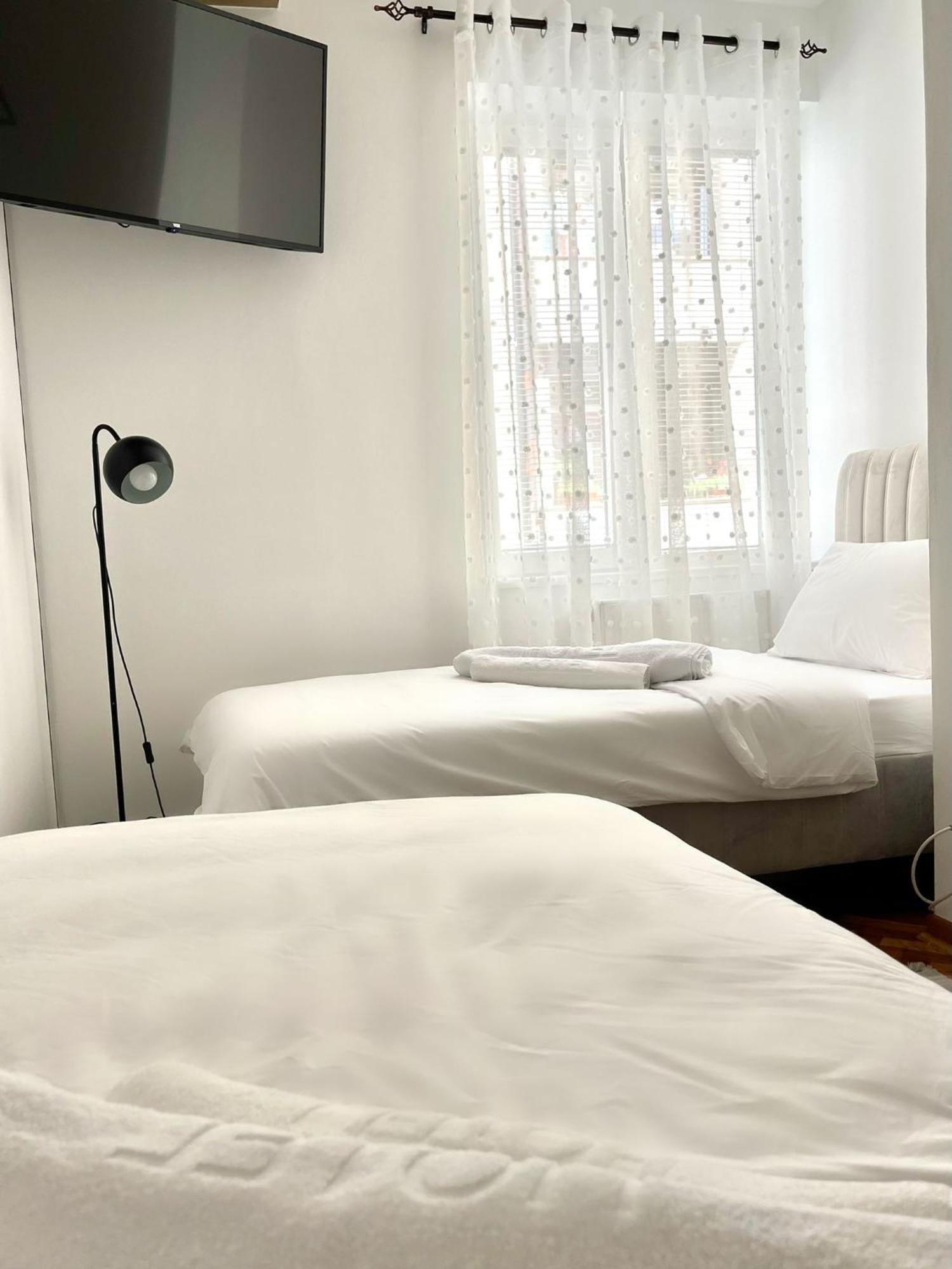 Ferienwohnung Lumo Ni Exterior foto